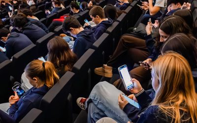 Alunos reforçam competências digitais com o SIMOnS